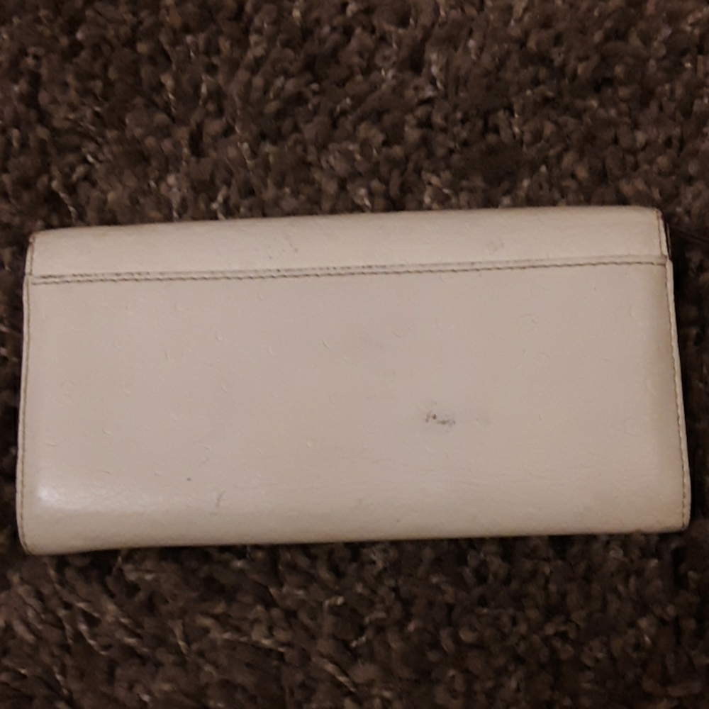 Kate Spade wallet - Picture 2 of 8